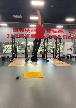 43c6fec1fe914c098cf1cb35ebfb057c.jpg