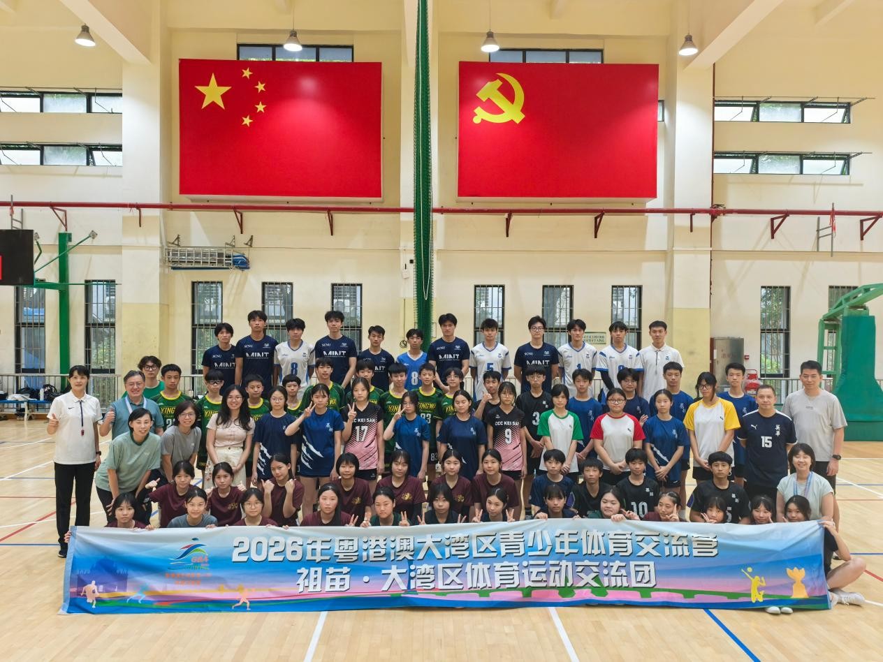 华南农业大学综合训练馆，排球专项训练现场